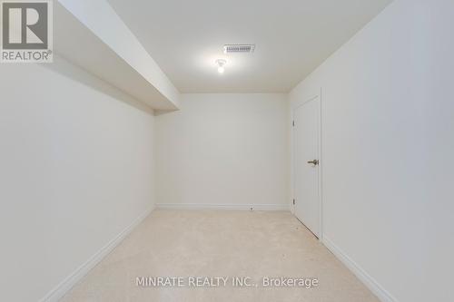 3916 Leonardo Street, Burlington, ON - Indoor Photo Showing Other Room