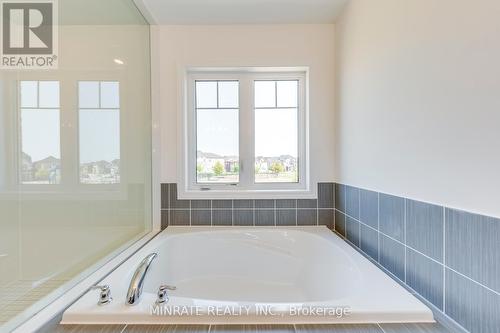 3147 Goodyear Road, Burlington (Alton), ON - Indoor Photo Showing Bathroom