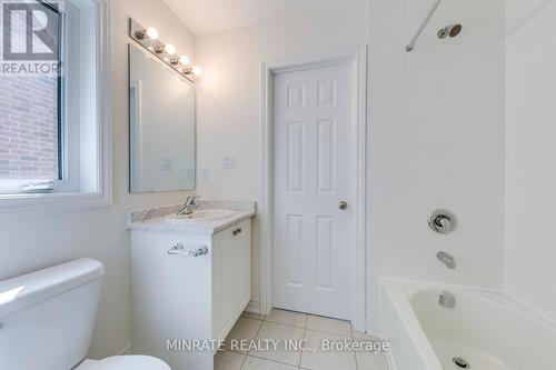 3147 Goodyear Road, Burlington, ON - Indoor Photo Showing Bathroom