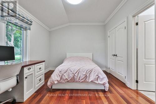 628 Sir Richard'S Road, Mississauga (Erindale), ON - Indoor Photo Showing Bedroom