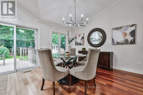 628 Sir Richard'S Road, Mississauga, ON - Indoor Photo Showing Dining Room