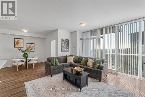 2604 - 75 Eglinton Avenue W, Mississauga, ON - Indoor Photo Showing Living Room