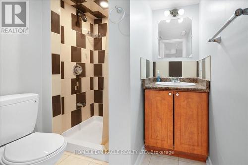 455 Comiskey Crescent, Mississauga (Meadowvale Village), ON - Indoor Photo Showing Bathroom