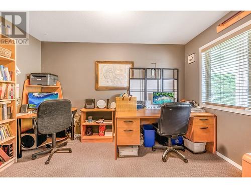 2353 Shannon Woods Drive, West Kelowna, BC - Indoor Photo Showing Office