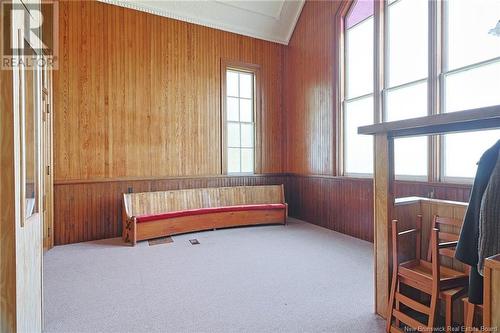 6682 Route 102, Prince William, NB - Indoor Photo Showing Other Room