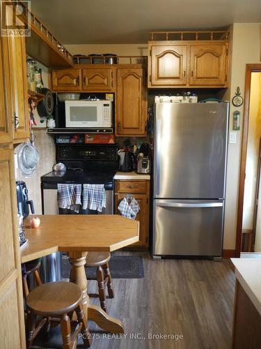 396 King Street W, Ingersoll, ON - Indoor Photo Showing Kitchen