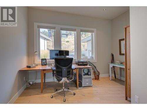 3316 Black Pine Lane, Kelowna, BC - Indoor Photo Showing Office