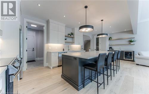 43 Cardinal Crescent S, Waterloo, ON - Indoor Photo Showing Kitchen With Upgraded Kitchen