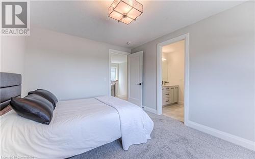 43 Cardinal Crescent S, Waterloo, ON - Indoor Photo Showing Bedroom