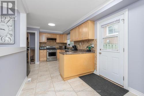 782 Embassy Avenue, Mississauga (Clarkson), ON - Indoor Photo Showing Kitchen