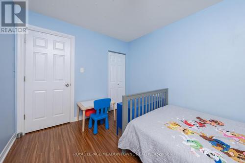 782 Embassy Avenue, Mississauga (Clarkson), ON - Indoor Photo Showing Bedroom