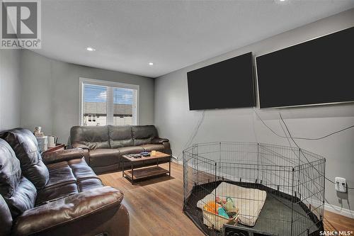 419 Rempel Lane, Saskatoon, SK - Indoor Photo Showing Living Room