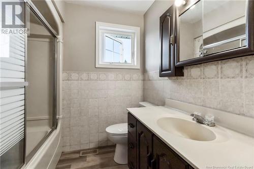 2401 Saint Charles Sud, Richibucto, NB - Indoor Photo Showing Bathroom