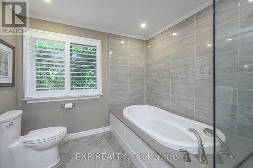 27 Calvert Place, Thames Centre (Dorchester), ON - Indoor Photo Showing Bathroom