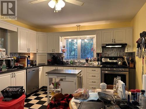 65 Byng Ave, Kapuskasing, ON - Indoor Photo Showing Kitchen With Double Sink