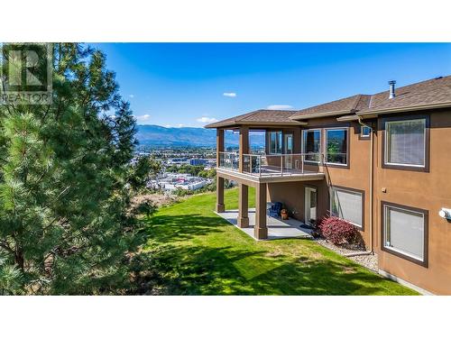 2421 Glacier Court Unit# 18, Kelowna, BC - Outdoor