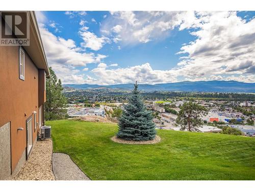 2421 Glacier Court Unit# 18, Kelowna, BC - Outdoor With View