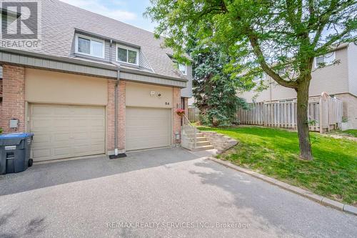 54 Tara Park Crescent, Brampton (Brampton North), ON - Outdoor