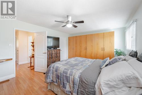 54 Tara Park Crescent, Brampton, ON - Indoor Photo Showing Bedroom