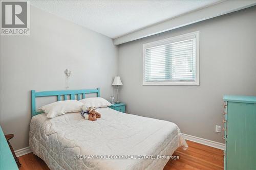 7750 Netherwood Road, Mississauga (Malton), ON - Indoor Photo Showing Bedroom