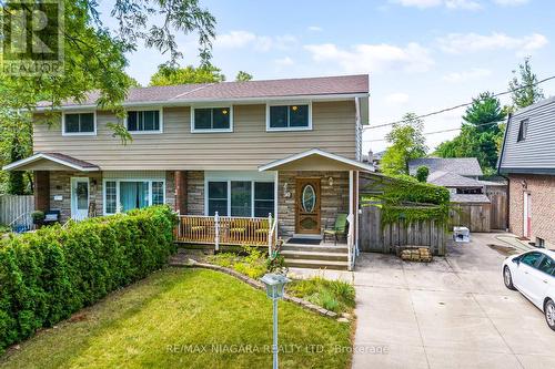 30 Black Knight Road, St. Catharines, ON 