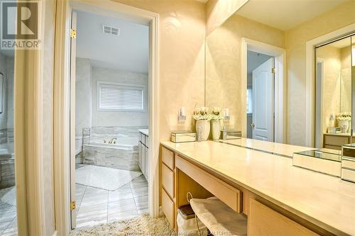 214 Crystal Bay Drive, Amherstburg, ON - Indoor Photo Showing Bathroom