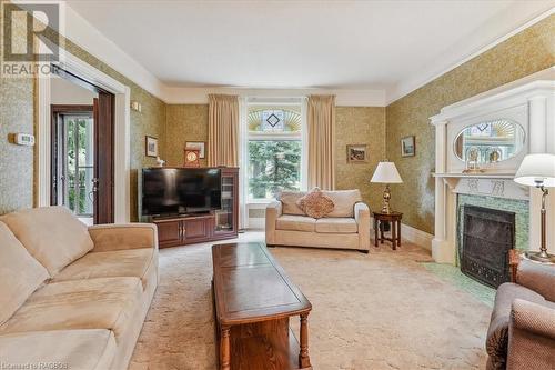 1380 4Th Avenue W, Owen Sound, ON - Indoor Photo Showing Living Room With Fireplace