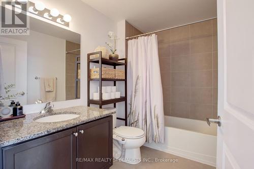 410 - 5020 Corporate Drive, Burlington (Uptown), ON - Indoor Photo Showing Bathroom