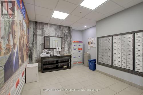 410 - 5020 Corporate Drive, Burlington (Uptown), ON - Indoor