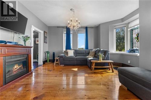 263 Garden Of Eden Road, Horton, ON - Indoor Photo Showing Living Room With Fireplace