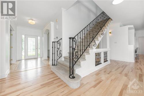 6804 Lakes Park Drive, Ottawa, ON - Indoor Photo Showing Other Room