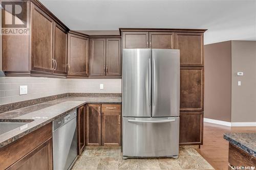 106 3750 Haughton Road E, Regina, SK - Indoor Photo Showing Kitchen