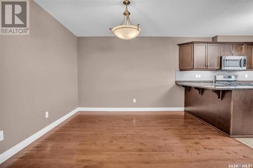 106 3750 Haughton Road E, Regina, SK - Indoor Photo Showing Kitchen