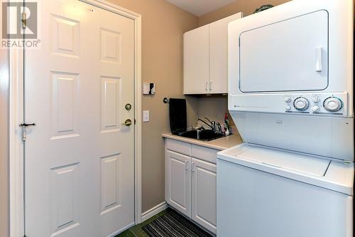 4400 Gallaghers Drive E Unit# 14, Kelowna, BC - Indoor Photo Showing Laundry Room