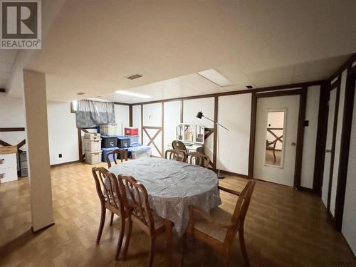 199 Montgomery Ave, Temiskaming Shores, ON - Indoor Photo Showing Dining Room