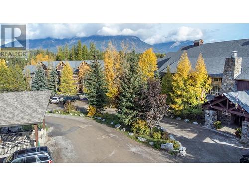 4559 Timberline  Crescent Unit# 442, Fernie, BC - Outdoor With View