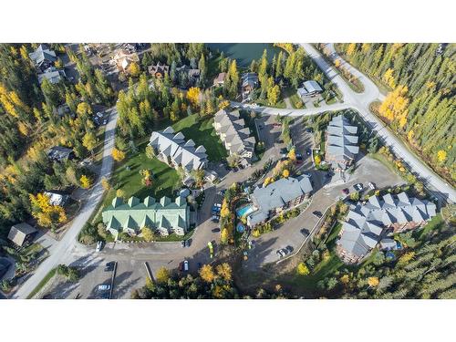 4559 Timberline  Crescent Unit# 442, Fernie, BC - Outdoor