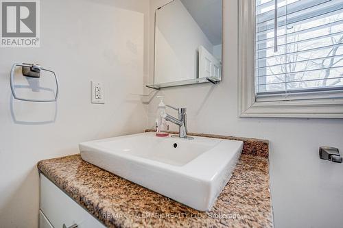 242 Simcoe Avenue, Georgina, ON - Indoor Photo Showing Bathroom