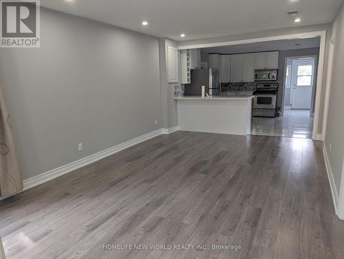 212 Elm Avenue, Georgina (Keswick South), ON - Indoor Photo Showing Kitchen