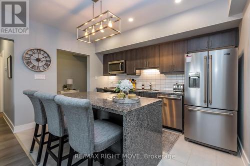 410 - 5 Chef Lane, Barrie, ON - Indoor Photo Showing Kitchen With Upgraded Kitchen