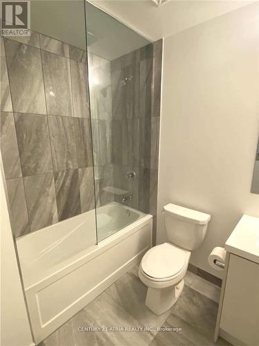 516 - 60 George Butchart Drive, Toronto (Downsview-Roding-Cfb), ON - Indoor Photo Showing Bathroom