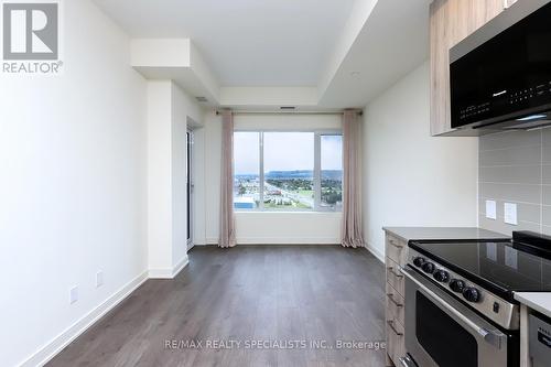 1504 - 8010 Derry Rd Road, Milton (Coates), ON - Indoor Photo Showing Kitchen