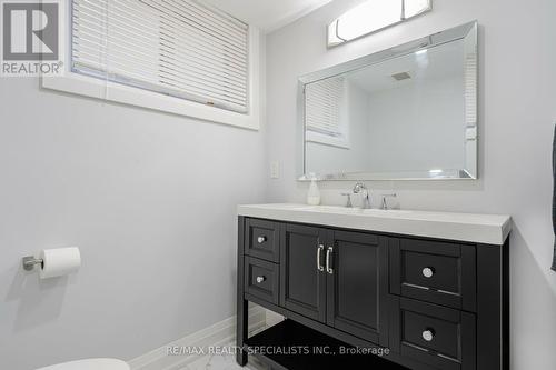 111 Forest Drive, Vaughan (West Woodbridge), ON - Indoor Photo Showing Bathroom