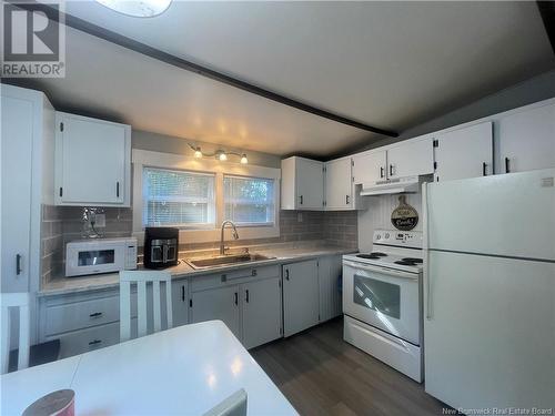 979 Saint-Damien, Saint-Damien, NB - Indoor Photo Showing Kitchen