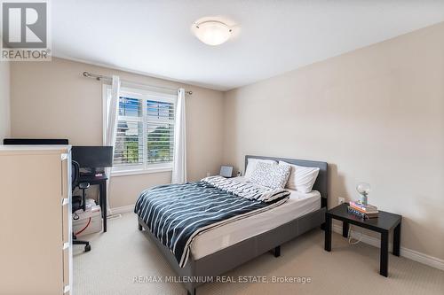 18 Whaley Lane, Hamilton (Ancaster), ON - Indoor Photo Showing Bedroom