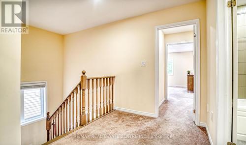 180 Esther Crescent, Thorold, ON - Indoor Photo Showing Other Room