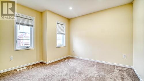 180 Esther Crescent, Thorold, ON - Indoor Photo Showing Other Room