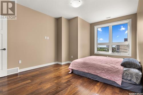 805 2055 Rose Street, Regina, SK - Indoor Photo Showing Bedroom