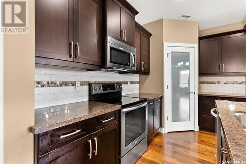 805 2055 Rose Street, Regina, SK - Indoor Photo Showing Kitchen