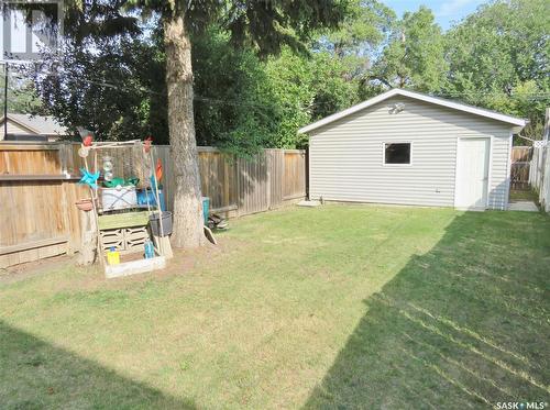 316 109Th Street W, Saskatoon, SK - Outdoor